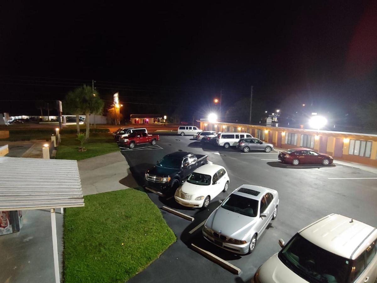 Relax Motel